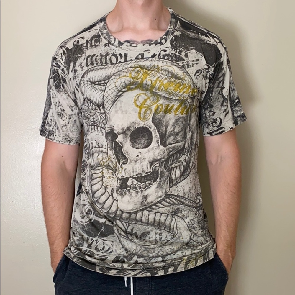 Extreme Couture Distressed T-Shirt Skull/Bones